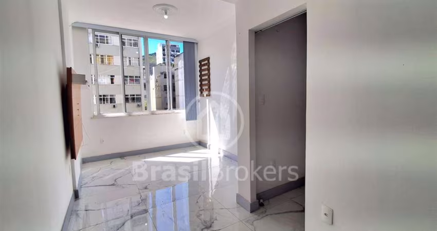 Ipanema quarto e sala com dependências reformado