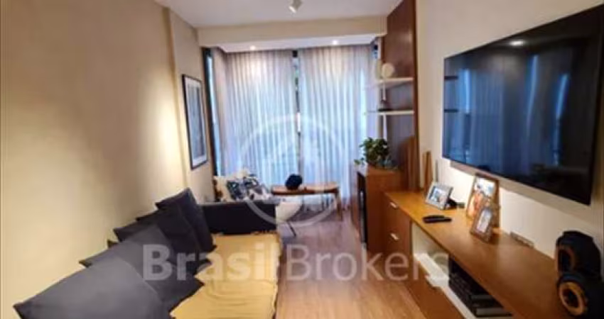 Leblon 2 quartos suite vaga 82 m²