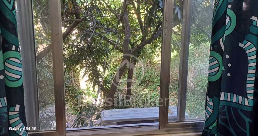 Apartamento  à venda com 48 m² e 1 quarto em Copacabana, Rio de Janeiro - RJ