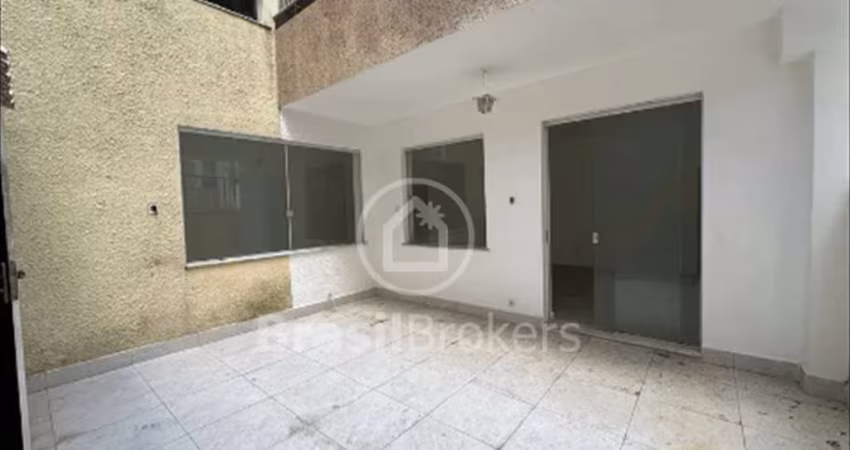 Atlântica tipo garden 3 quartos com área  externa. 131  m² + 100 m² de área externa