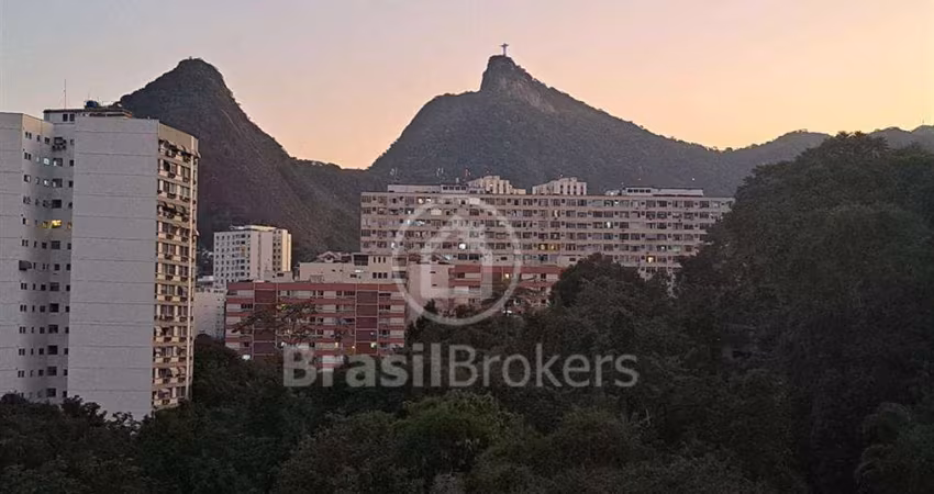 Apartamento à venda com 94,00m² e 3 quartos em Laranjeiras, Rio de Janeiro - RJ