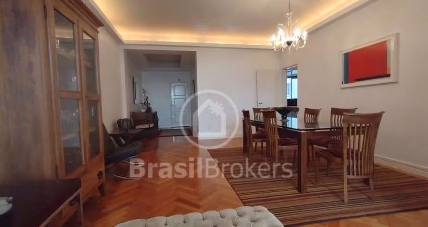 Apartamento à venda com 150,00m² e 3 quartos em Copacabana, Rio de Janeiro - rj