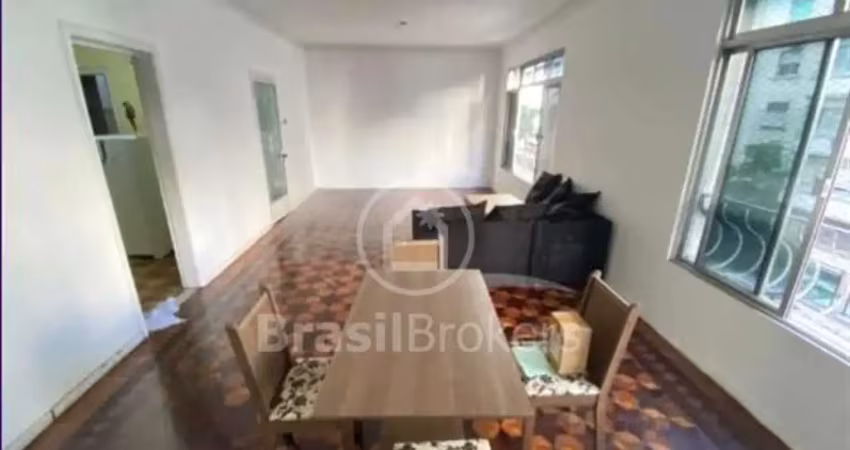 Apartamento à venda com 131,00m² e 3 quartos em copacabana, rio de janeiro - rj