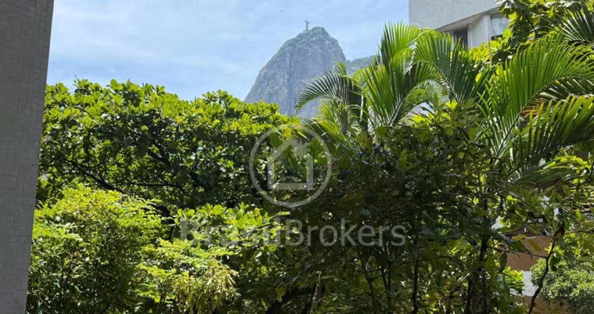 Apartamento 3 Quartos no Humaitá com varanda