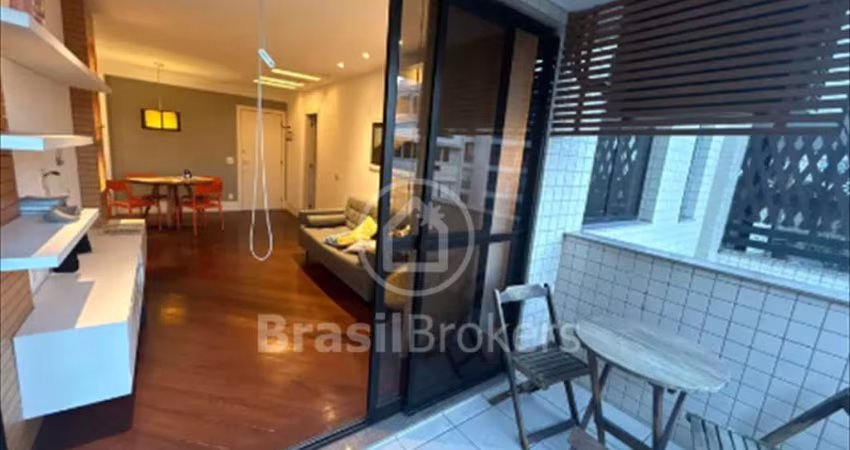 Apartamento 2 Quartos no Humaitá