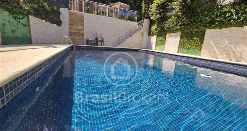 APARTAMENTO REFORMADO NA LAGOA