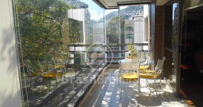 Apartamento à venda com 227,00m² e 4 quartos em Lagoa, Rio de Janeiro - rj