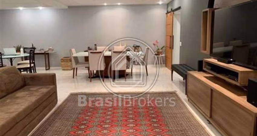 Apartamento à venda com 285,00m² e 4 quartos em Copacabana, Rio de Janeiro - rj