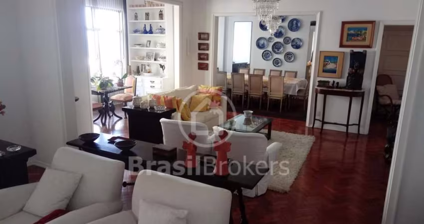 Apartamento à venda com 235,00m² e 3 quartos em Copacabana, Rio de Janeiro - rj