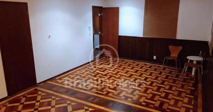 Casa comercial em Botafogo