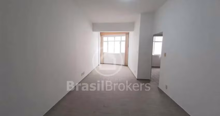 Apartamento à venda com 94,00m² e 3 quartos em laranjeiras, rio de janeiro - rj