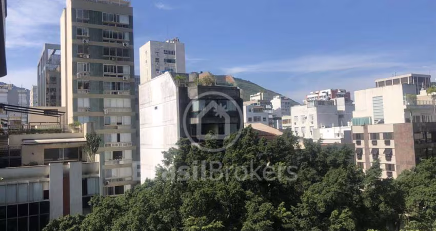 CONDOMINIO DO EDIFICIO IPANEMA GUINLE RESIDENCE SERVICE - Flat 2 quartos, sendo 1 suíte