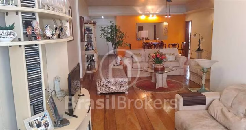 Apartamento com 3 quartos à venda, 180 m² no Leme, Rio de Janeiro/RJ