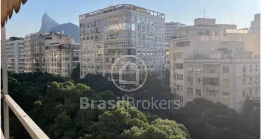 Apartamento à venda com 64,00m² e 1 quarto em Flamengo, Rio de Janeiro - RJ