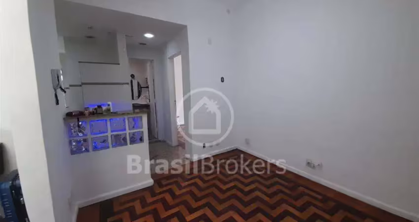 Apartamento à venda com 82,00m² e 1 quarto em Copacabana, Rio de Janeiro - RJ