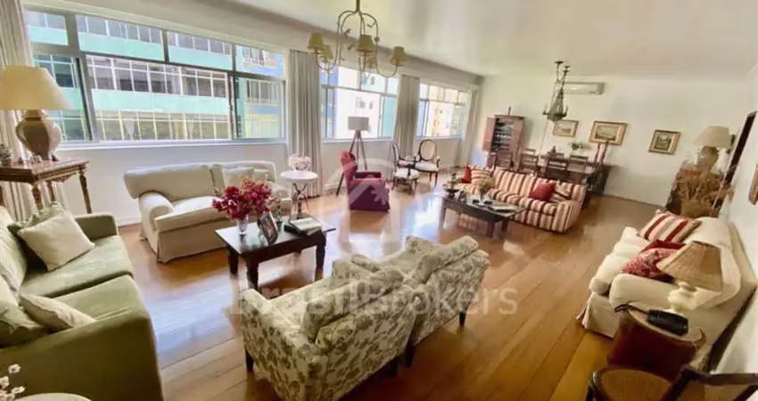 Apartamento à venda com 250,00m² e 4 quartos em Copacabana, Rio de Janeiro - rj