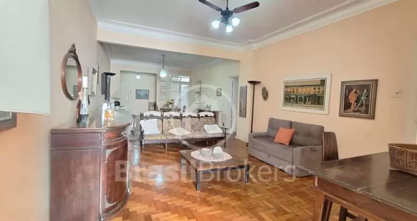 Apartamento com 176m², 3 quartos e vaga anexo ao metrô