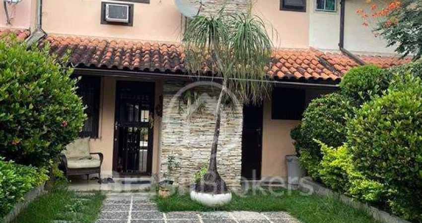 Casa com piscina e churrasqueira no Anil, Jacarepaguá!