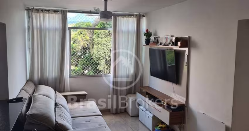 Apartamento à venda com 61m² e 2 quartos em Pechincha, Rio de Janeiro - RJ