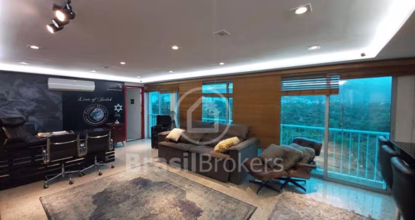 Prédio Comercial - Freguesia