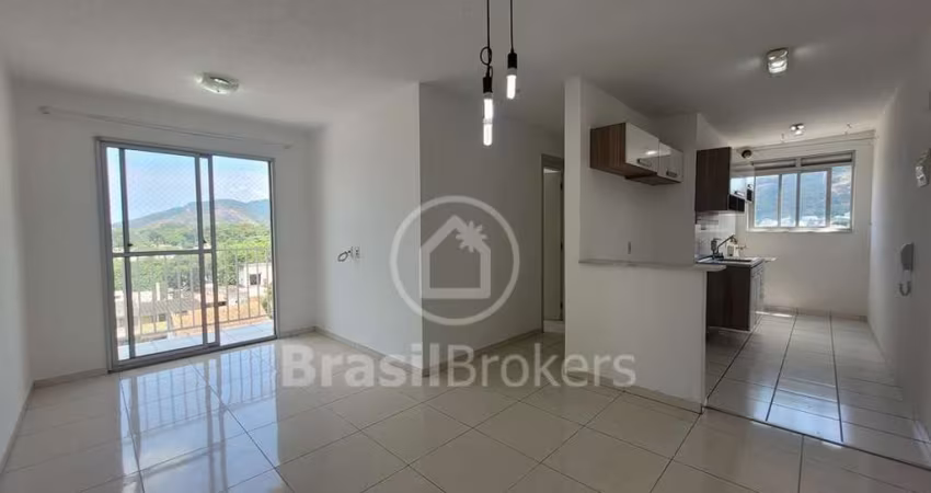 Apartamento de 2 quartos em condomínio completo