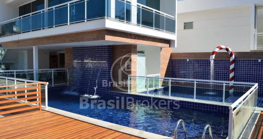 Casa de Condomínio à venda com 124,00m² e 3 quartos em Jacarepaguá, Rio de Janeiro - rj