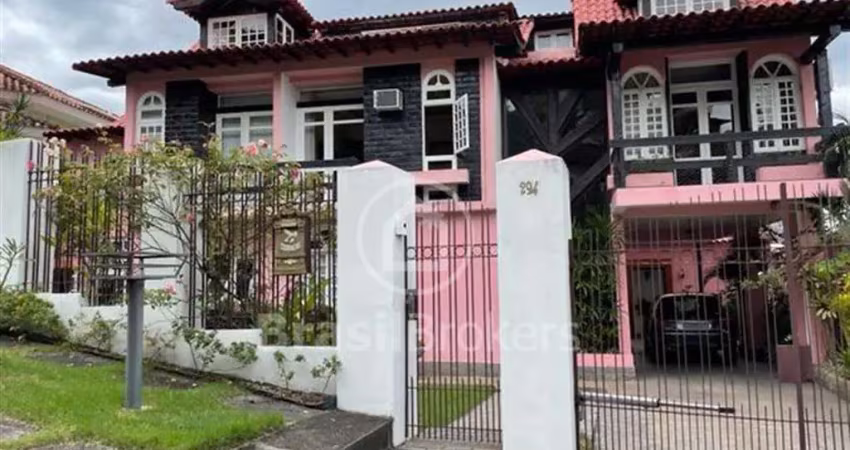 Casa de condomínio à venda com 808,00m² e 4 quartos em jacarepaguá, rio de janeiro - rj