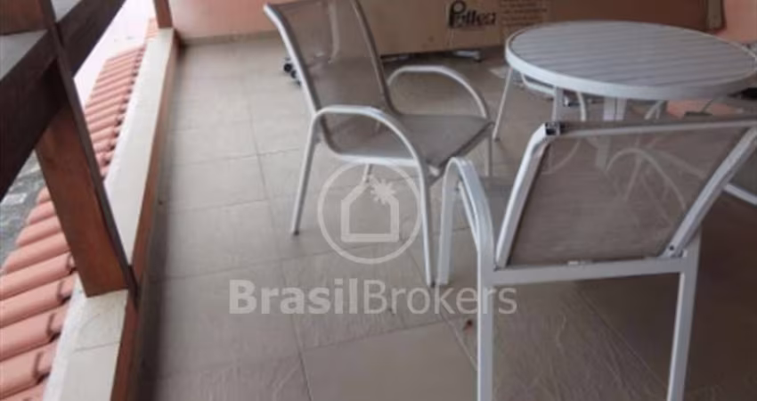 Casa à venda com 485,00m² e 3 quartos em Curicica, Rio de Janeiro - rj