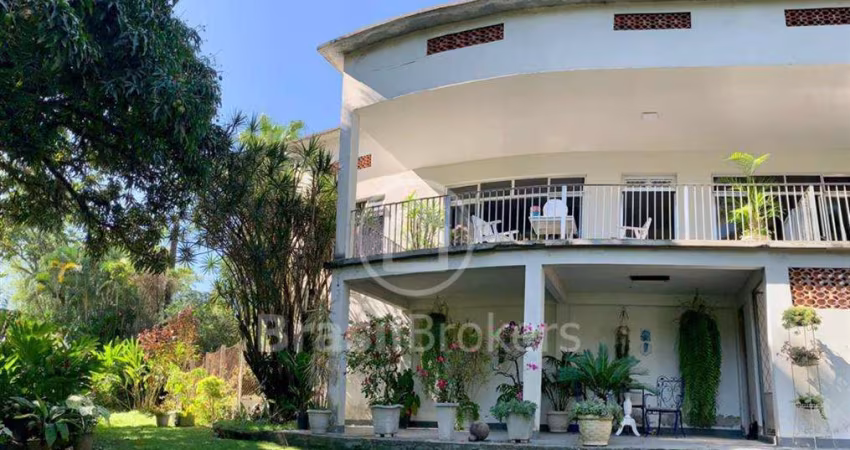 Casa à venda com 8000,00m² e 6 quartos em Jacarepaguá, Rio de Janeiro - rj