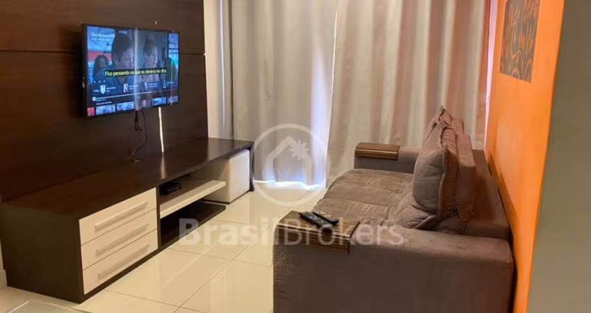 Apartamento 2 quartos, sendo 1 suíte