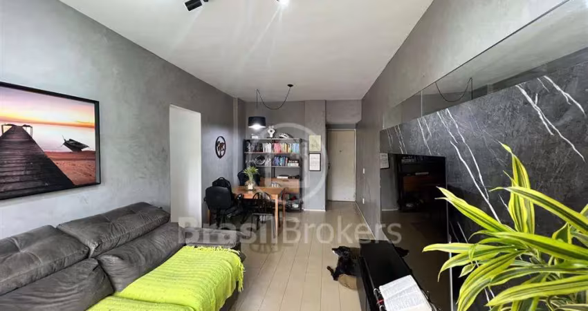 Apartamento 3 quartos  aconchegante  e grande no centro do pechincha