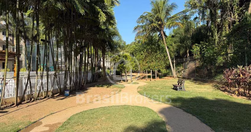 Apartamento para venda com 2 quartos em Jacarepaguá com 52m²
