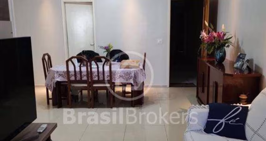 Apartamento à venda com 112,00m² e 3 quartos em Freguesia (Jacarepaguá)