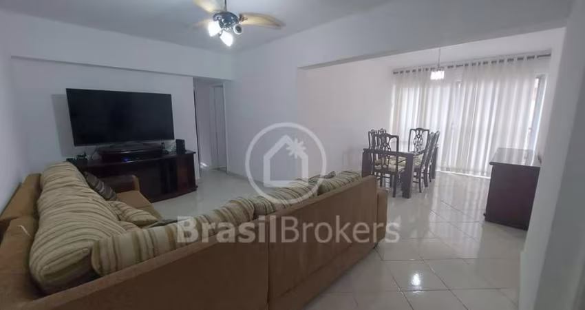 Apartamento à venda com 110,00m² e 3 quartos em Freguesia (Jacarepaguá), RJ.