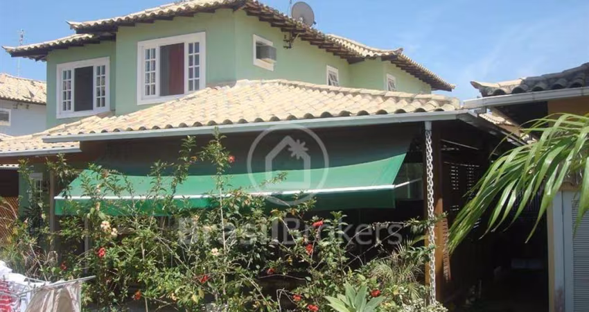 Casa de Condomínio à venda com 160,00m² e 3 quartos em Jardim Campomar, Rio das Ostras - rj
