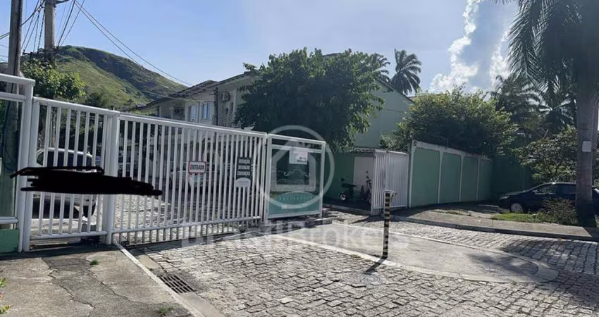 Casa de Condomínio à venda com 107,00m² e 3 quartos em Taquara, Rio de Janeiro - rj