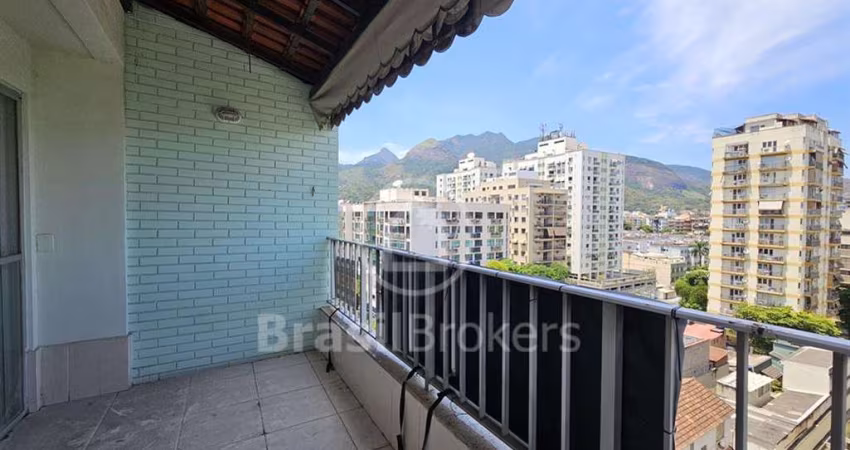 Apartamento 2 Dormitórios com Dependência Completa