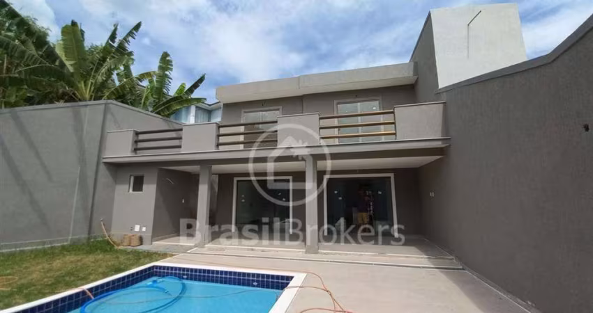Casa primeira locação prontinha pra vc.
