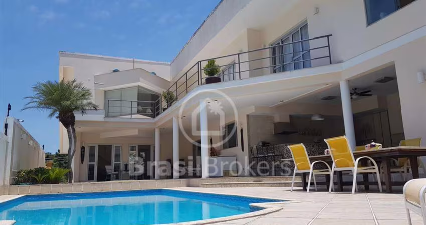 Casa de Condomínio com 617m² e 4 quartos na Freguesia - Jacarepaguá