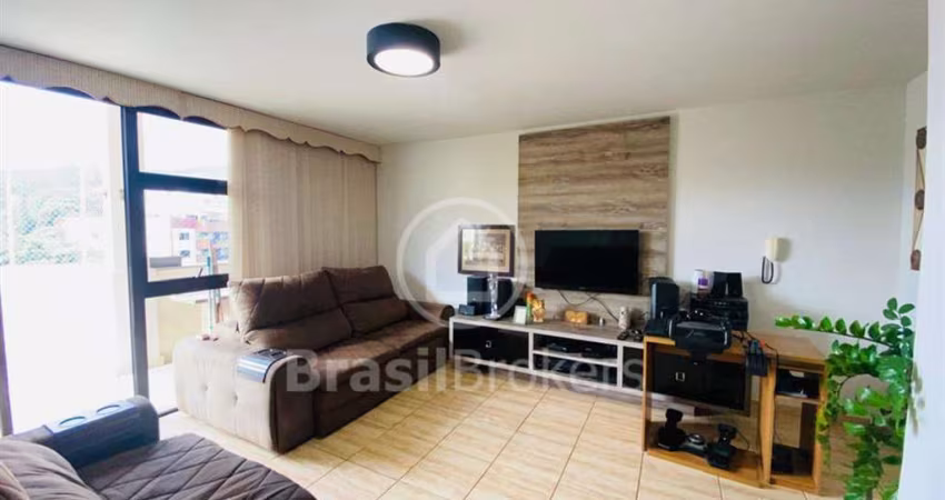 Cobertura Duplex 2 quartos, sendo 1 suíte