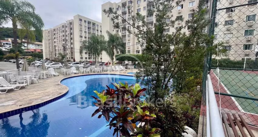 Apartamento com 52m², 2 quartos, 1 vaga, à venda na Taquara