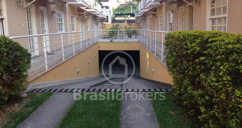 Casa de Condomínio à venda com 88,00m² e 2 quartos em Pechincha, Rio de Janeiro - rj