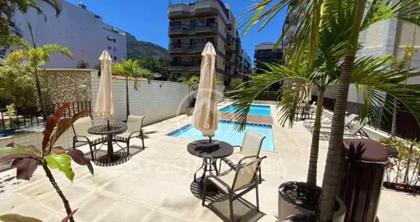 Cobertura duplex à venda com 148,00m² com 3 quartos em anil