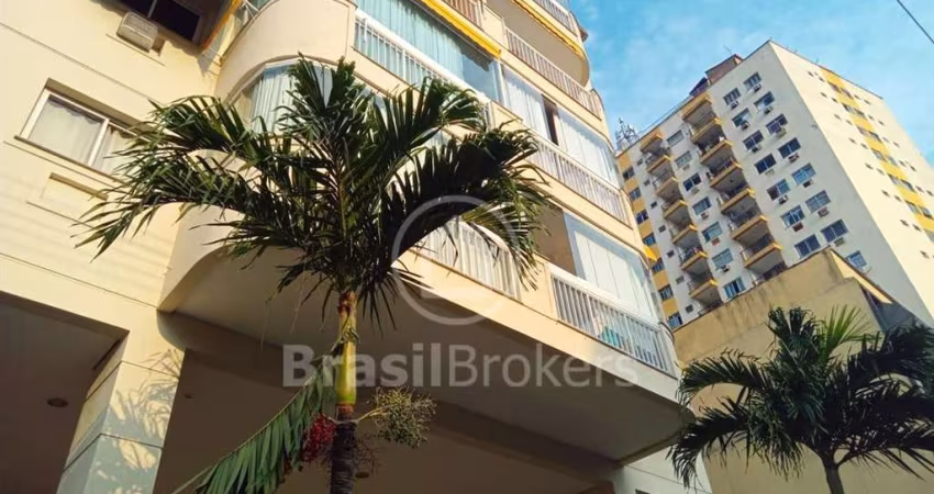 Apartamento de 2 quartos próximo ao Center Shopping