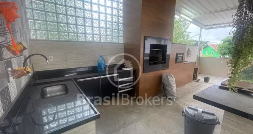 Casa à venda com 480,00m² e 3 quartos em Taquara, Rio de Janeiro - rj