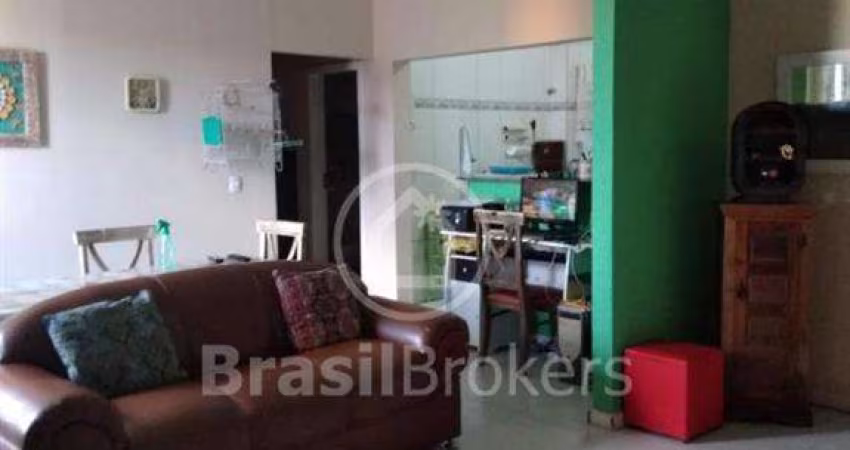 Apartamento à venda com 85,00m² e 2 quartos em Taquara, Rio de Janeiro - rj