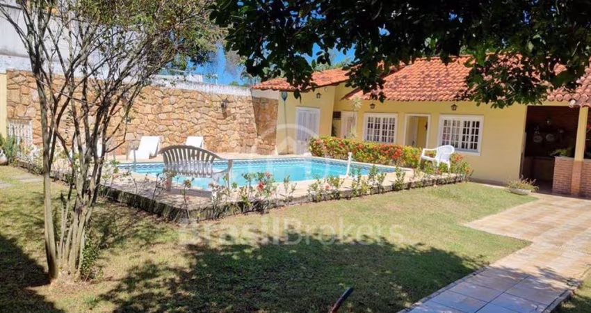 Casa de Condomínio à venda com 333,00m² e 3 quartos em Anil, Rio de Janeiro - rj