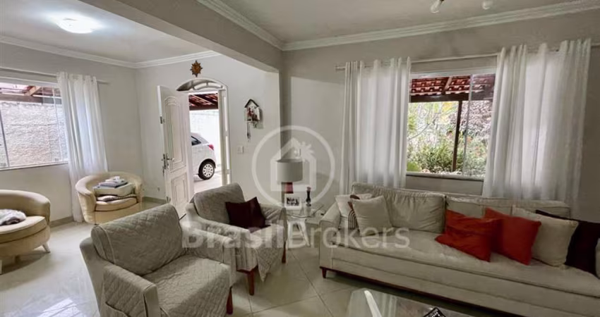 Casa de Condomínio à venda com 363,00m² e 4 quartos em Tanque, Rio de Janeiro - rj