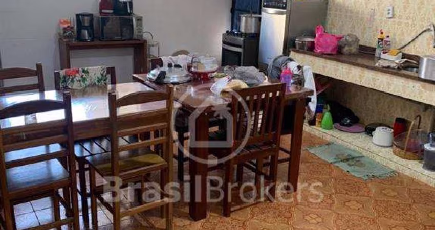 Casa à venda com 800,00m² e 4 quartos em Tanque, Rio de Janeiro - rj