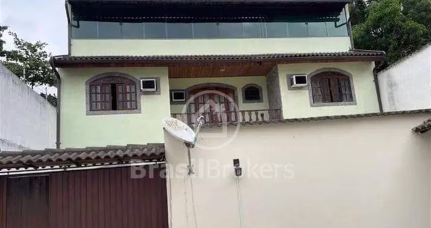 Casa à venda com 79,00m² e 3 quartos em Praça Seca, Rio de Janeiro - rj